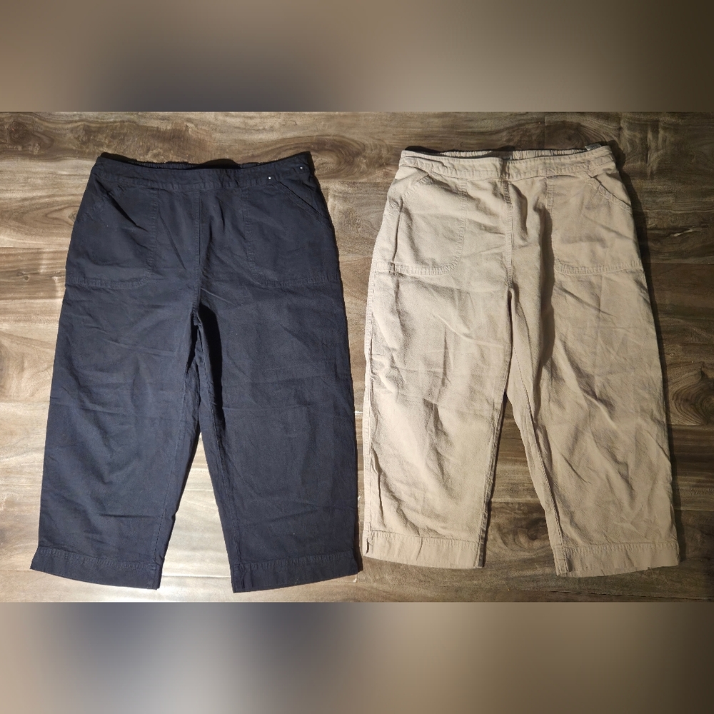 Villager Black and Tan Capris